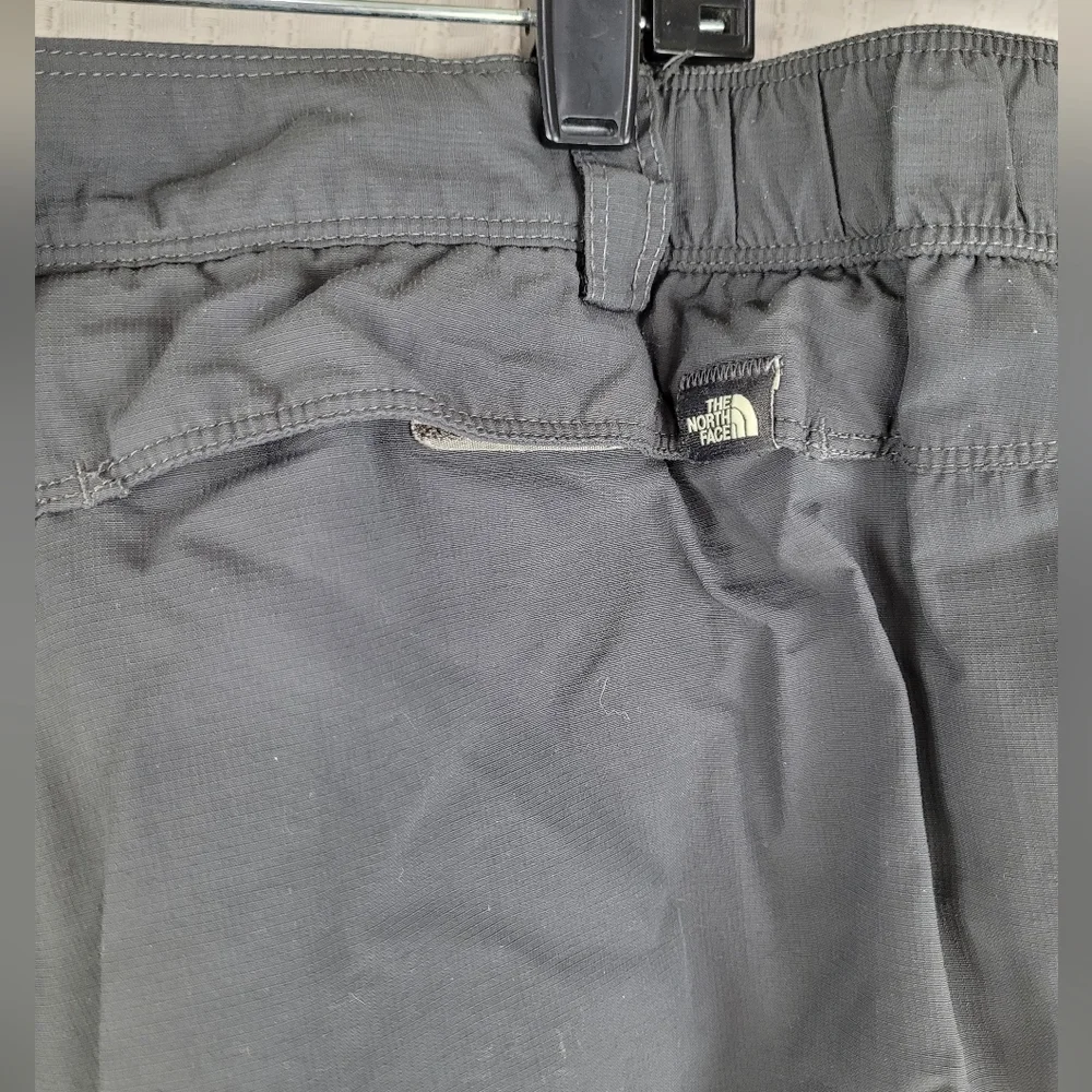 The North‎ Face Utility Cargo Nylon Men's Shorts - 2XL